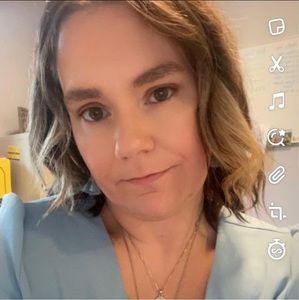 Meet your Posher, Lacey